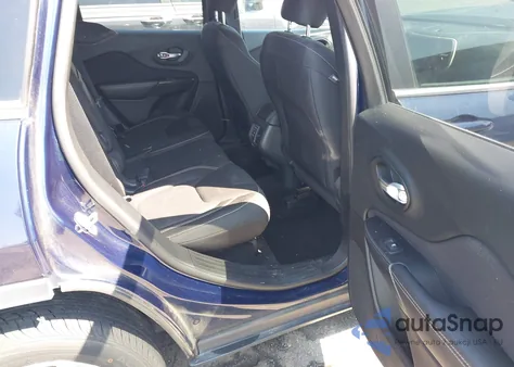 2015 Jeep Cherokee Latitude из США, поврежденный, VIN 1C4PJLCS4FW553394